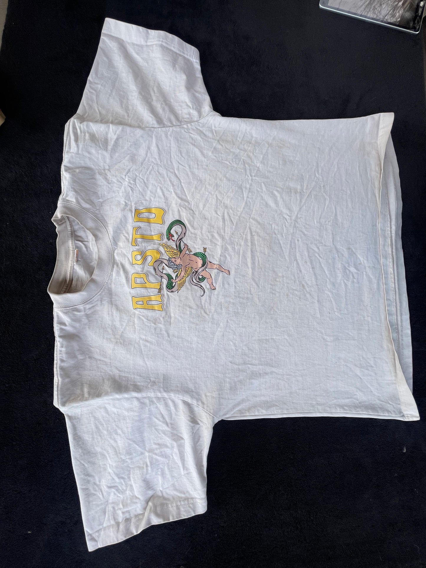 AP STUDIOS PREMIUM CREAM TEE